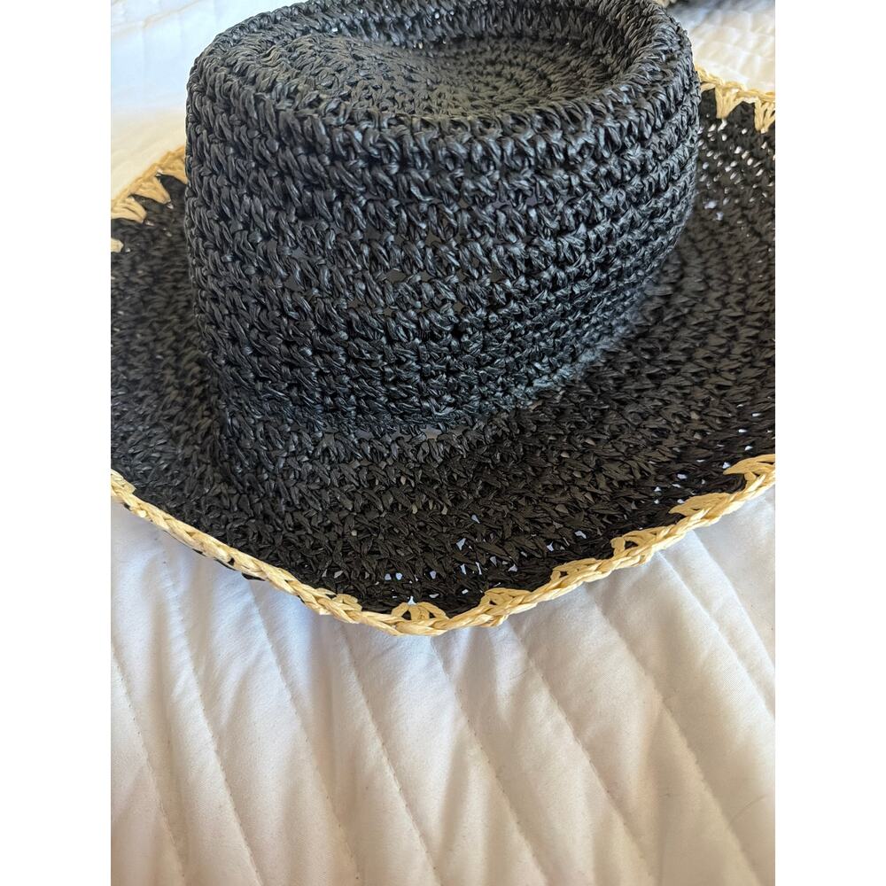 New I.N.C crochet bucket hat black & tan - Picture 5 of 5